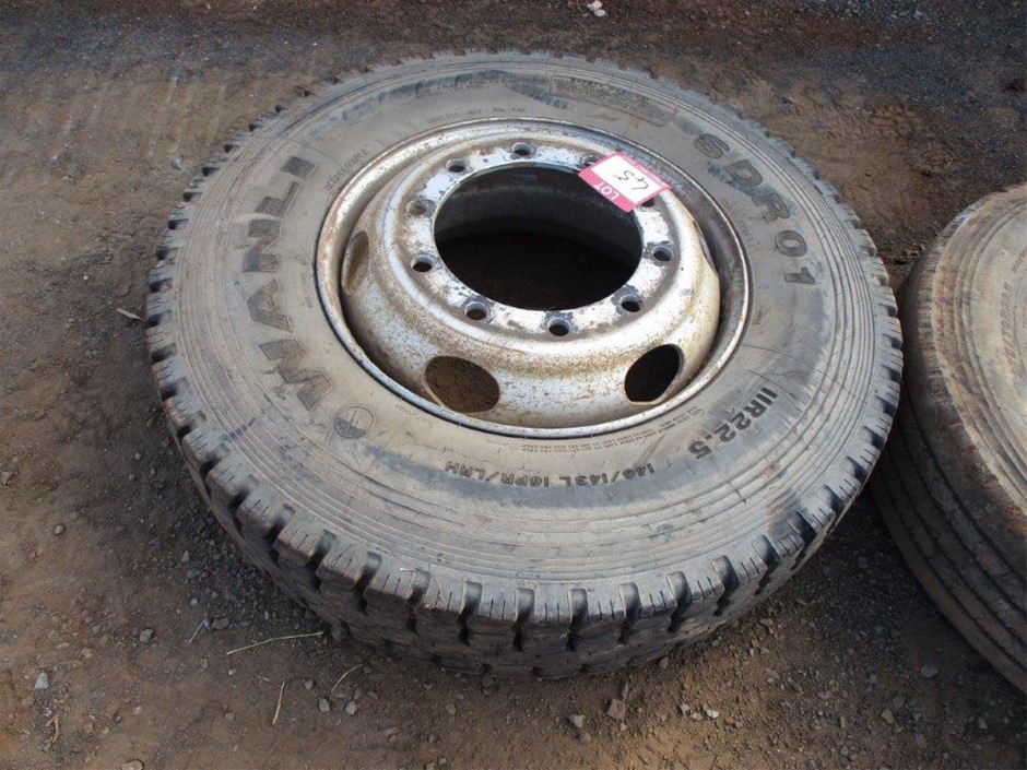 9K WHITE GOLD 2.00ct F VS LAB DIAMOND RADIANT TRILOGY RING