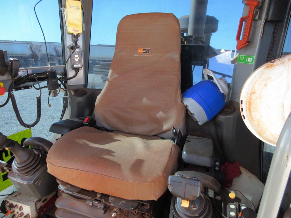 9K WHITE GOLD 0.50ct F VS DOUBLE LAB DIAMOND RING