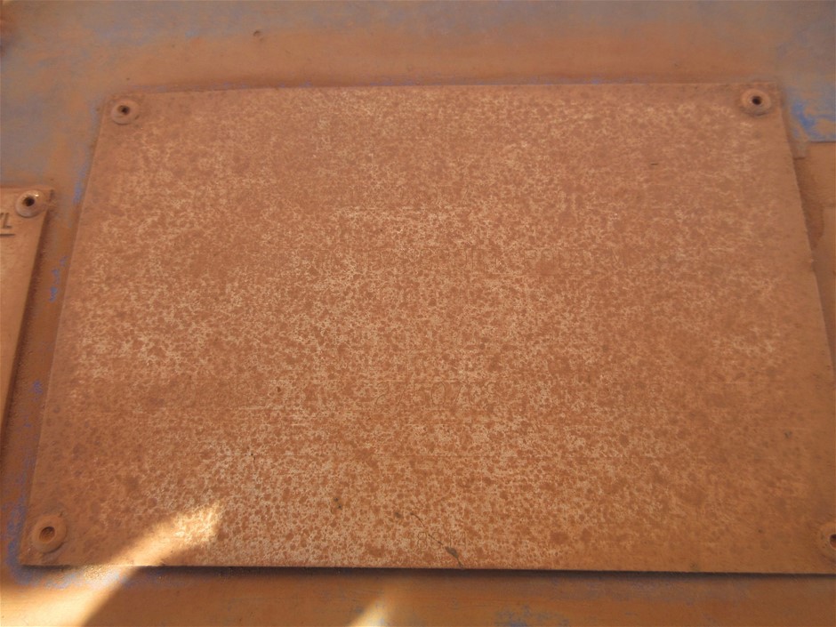 14k/Italy stamped Yellow Gold Filled Versace Design Bracelet -18cm