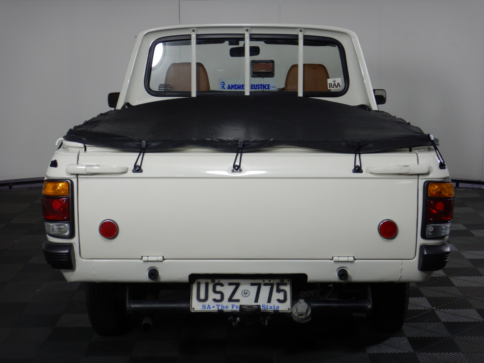 1.40ct Radiant Natural Emerald - Oval Cut