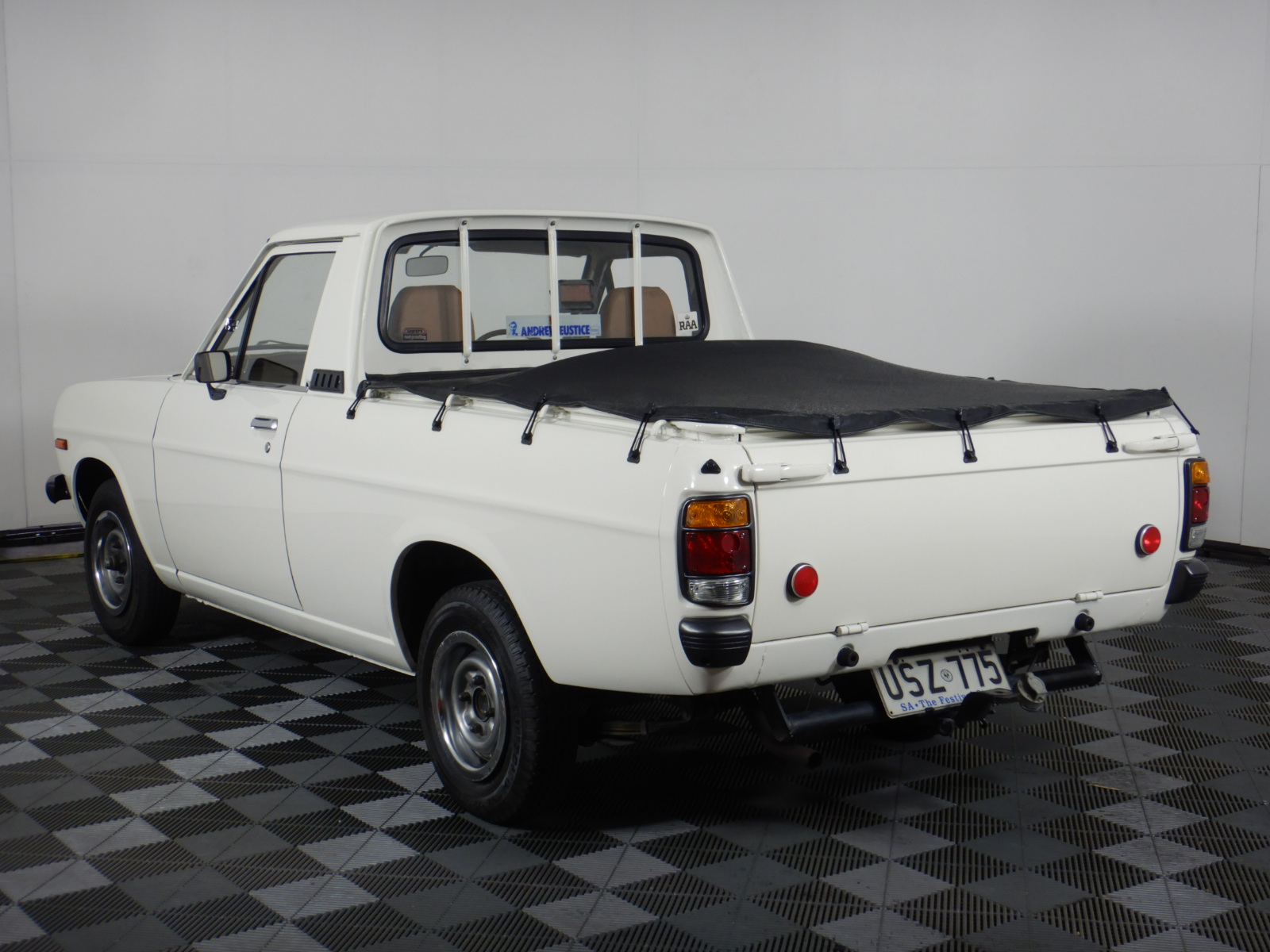 1.16ct Radiant Natural Emerald - Oval Cut