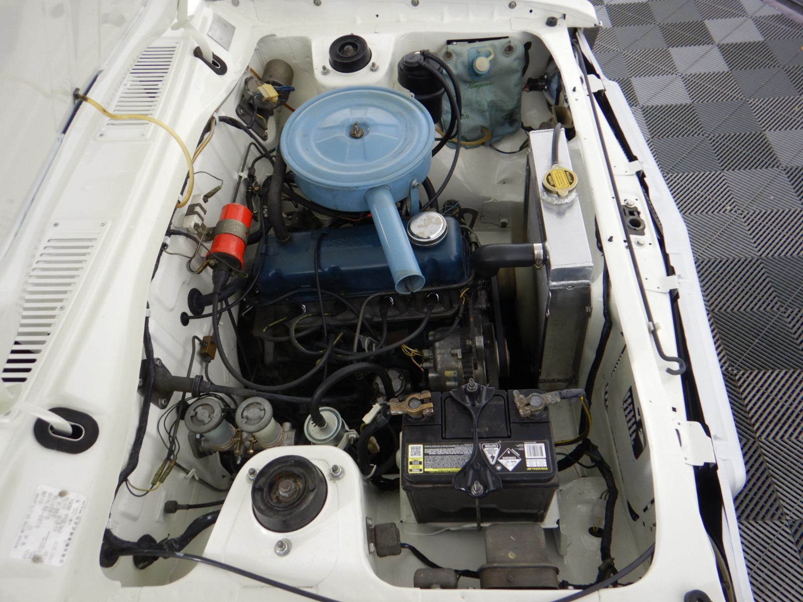 0.89ct Radiant Natural Emerald - Oval Cut