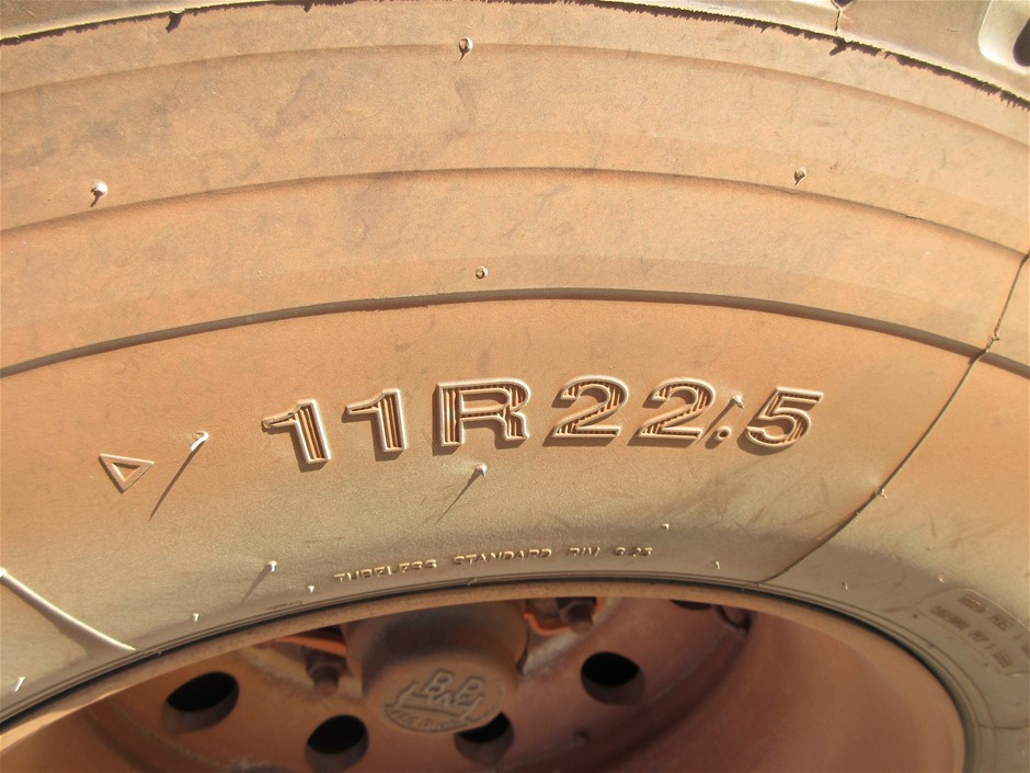 Penfolds Bin 95 Grange Hermitage 1984 Signed by Don Ditter (1x 1.5L Magnum)