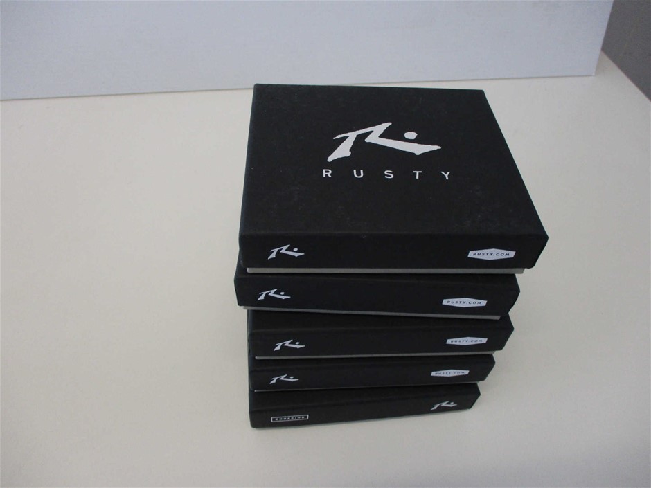 Devil's Lair Fifth Leg Chardonnay (6x 750mL). Current Vintage R.