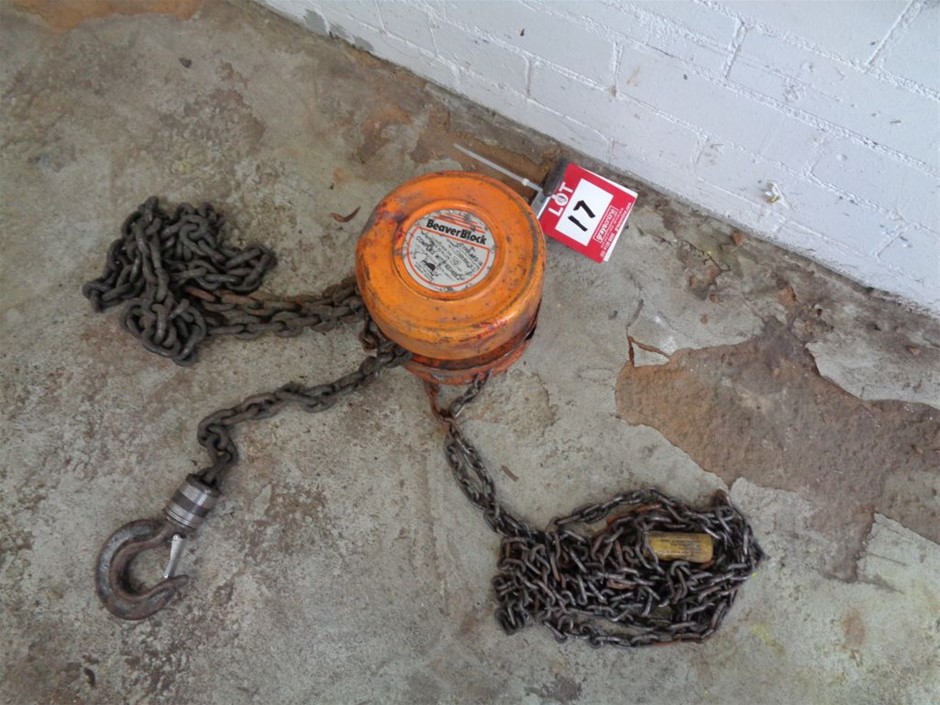 8.5mm Round Cut Simulated Diamond 925 Silver Ring - Size 7