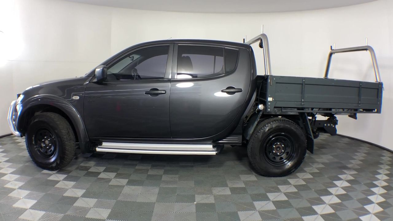 5mm Round 925 Sterling Silver Simulated Diamonds Drop Earrings