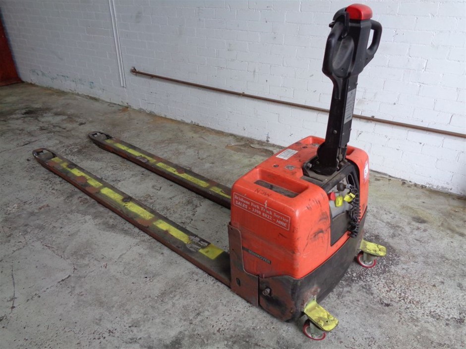 1.25ct Heart Cut Simulated Diamond 925 Sterling Silver Ring - Size 8