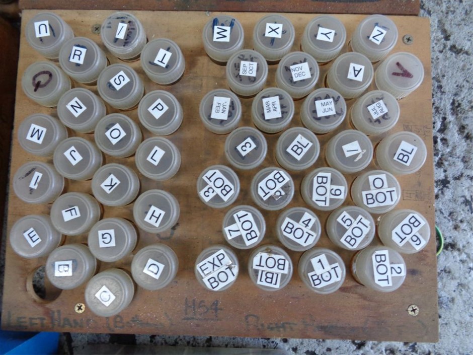 18K Gold-Filled Chain Bracelet with Simulated Diamonds - 20.3cm