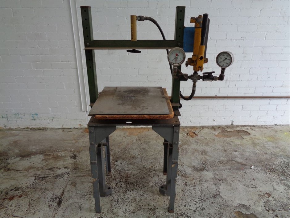 2020 Toyota Hilux 4x4 SR GUN126R Turbo Diesel Automatic Crew Cab Chassis