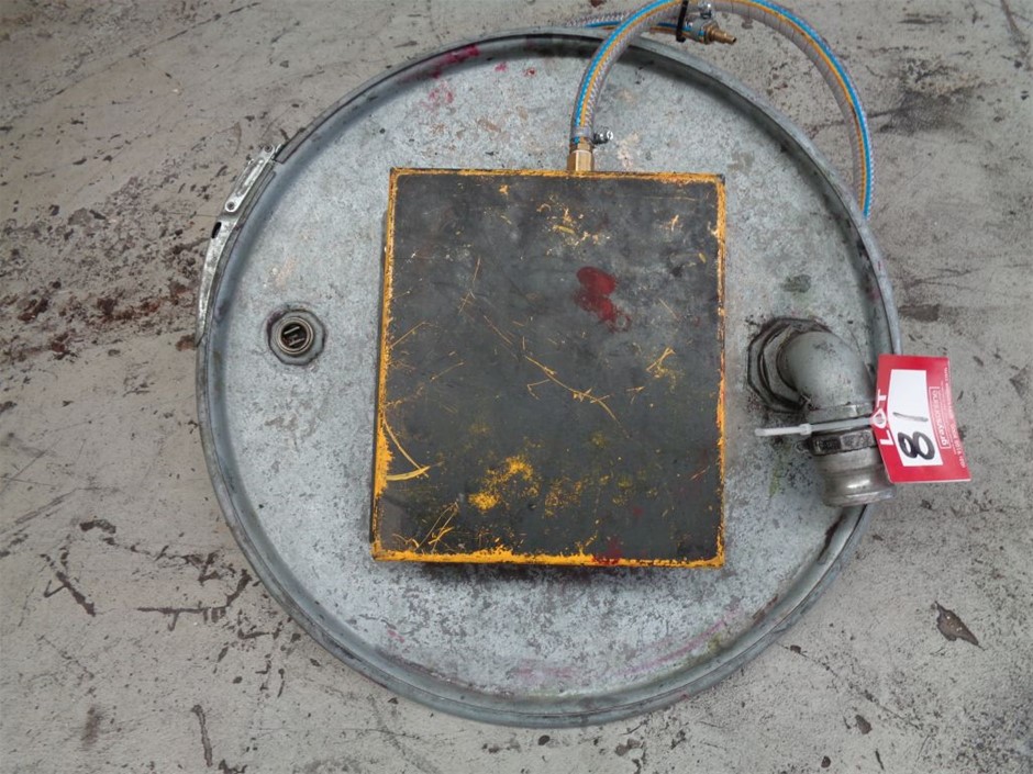 Initial Charm Letter  'V' Pendant Necklace