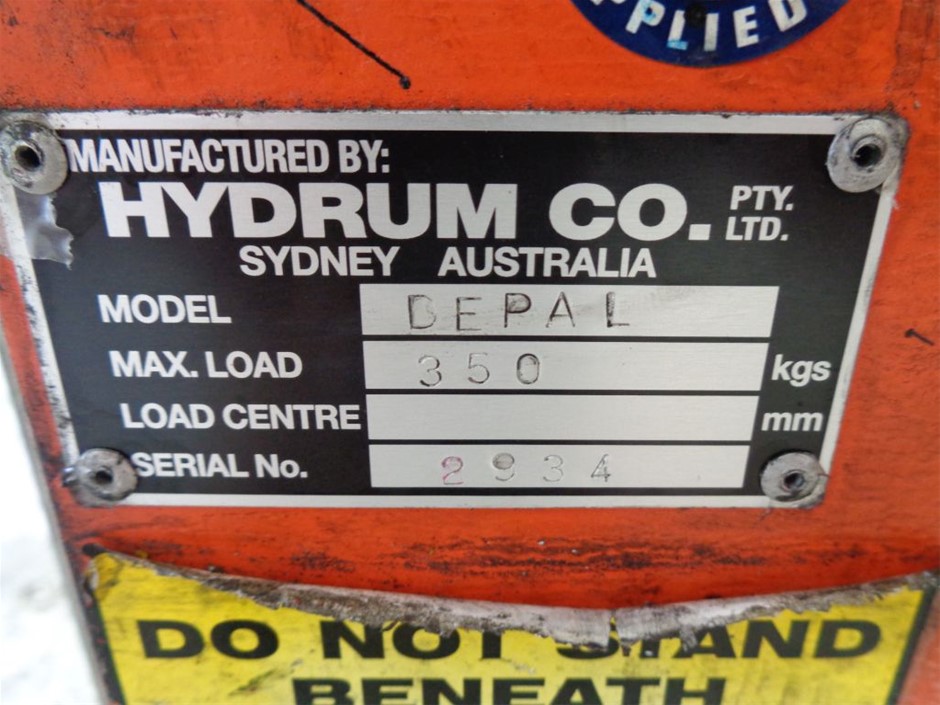 8mm Multi & Antique Silver Spacer Bead Letter 'P'  Bracelet.