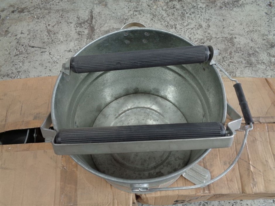 8mm Multi & Antique Silver Spacer Bead Letter 'W'  Bracelet.