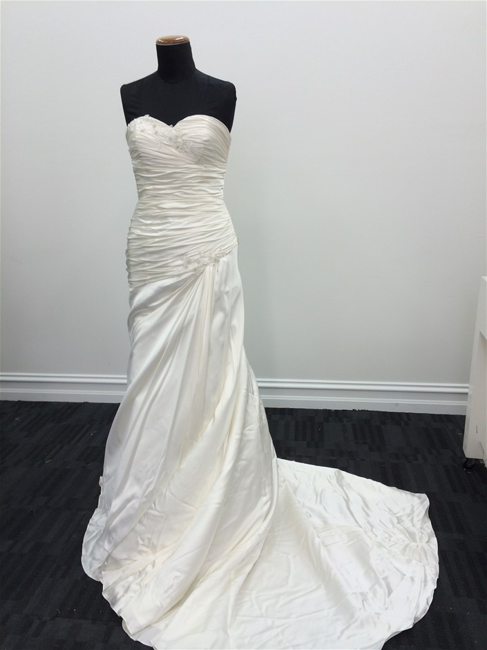 BRITA Water Filter Flow Cask 8.2L With 1 Maxtra Pro Filter.