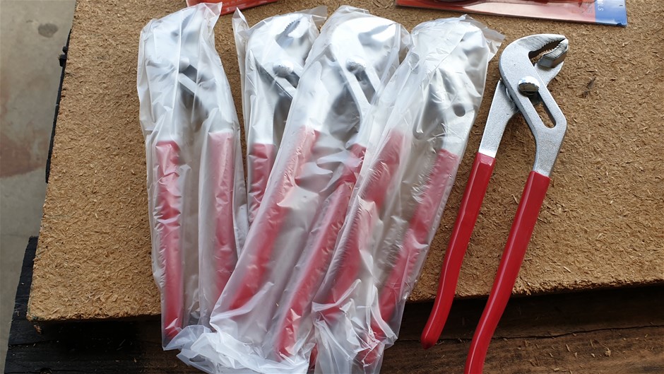 Manual Grab to suit 1-3T Excavator(Unused),