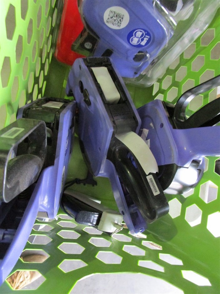 1/100 Scottdale x 2, 1g Valcumbi silver bars x 2 & 1 Kilo Copper Bar