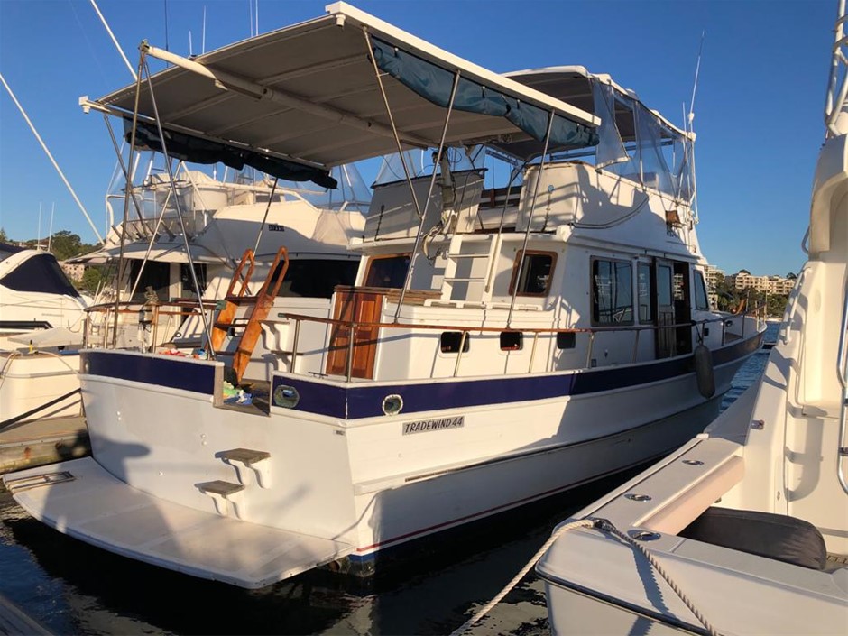 30 Drawer Stainless Steel Work Bench (Low Type) (Unused)