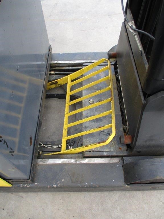 Quantity of 1 29.5-25 Earthmoving Tyre(Unused)