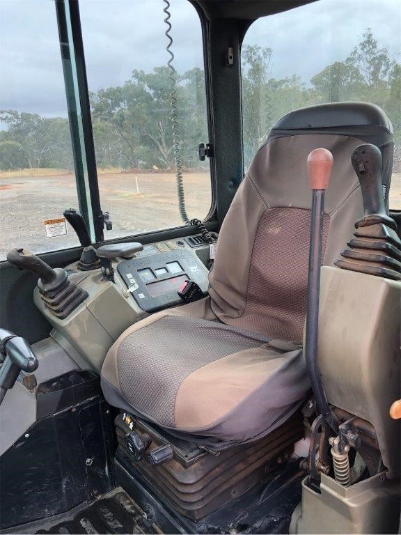 4 Packs Of Cable Ties Each 100pcs, Size 7.2 x 250mm, Black.