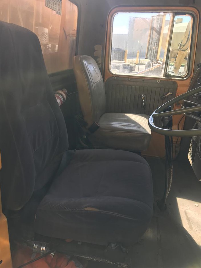 <B>W.FRS80C Deep Fryer (Benchtop Type)</B>