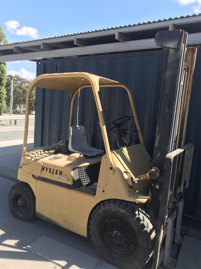 THE BREVILLE Nespresso Creatista Uno Coffee Machine, Black, 41.4 x 16.8 x 3