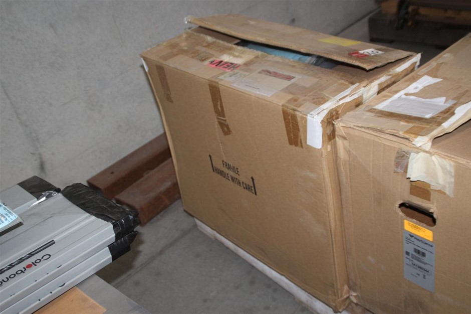 Bulk items, gold diamonds, silver coins