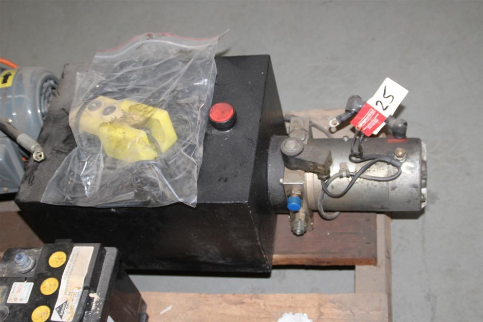 Silver-Filled Cuban Chain Necklace, 14MM Wide - 50.8cm