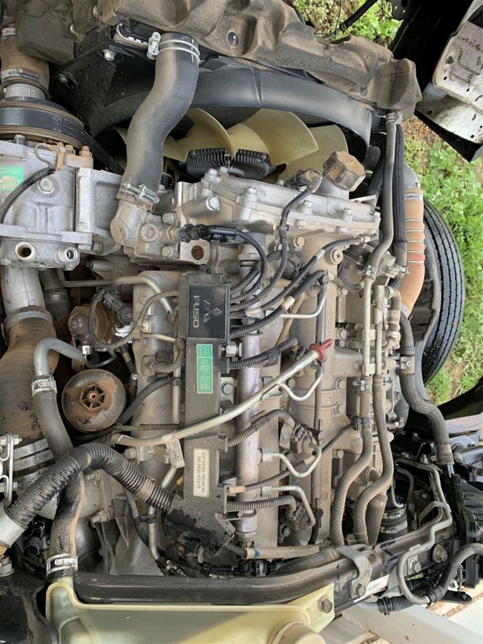 0.735ct GRA Certified Moissanite 925 Sterling Silver Band Ring - Size 5