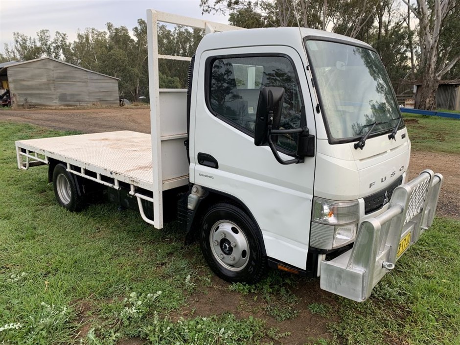 1.00ct Pear Cut GRA Certified Moissanite 925 Silver Pendant Necklace