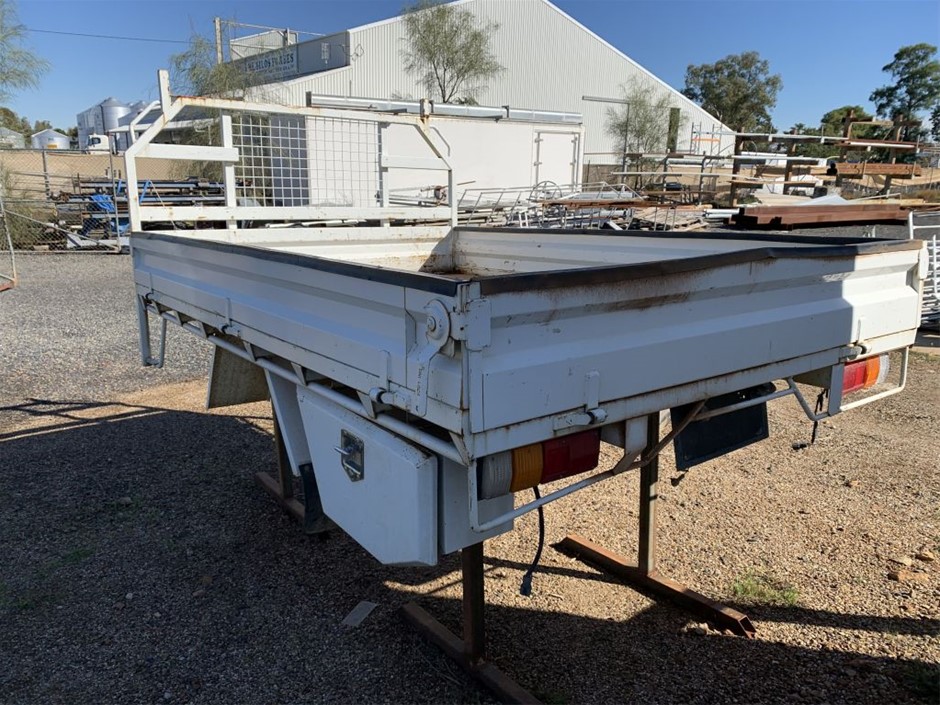 9-10mm Grade AB White Pearl Bracelet.