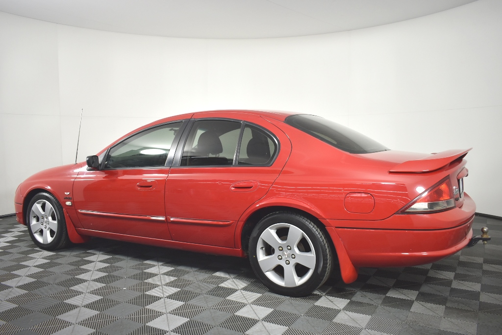 TOMMEE TIPPEE Microwave Steam Steriliser, White.