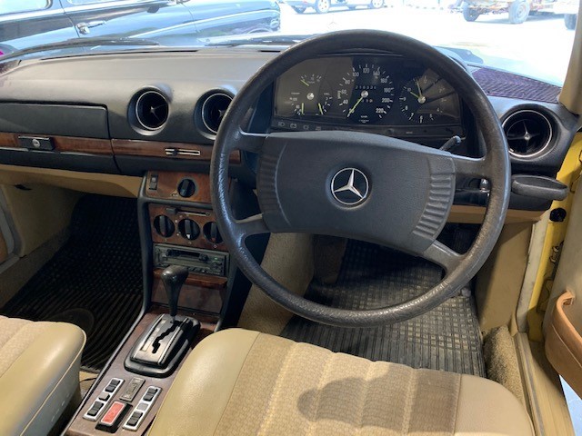 <p>2019 Hino 300 4 x 2 Refrigerated Body Truck</p>