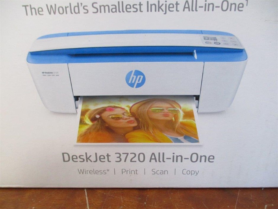 UNIMAC Wet and Dry Vacuum Cleaner, 30L.