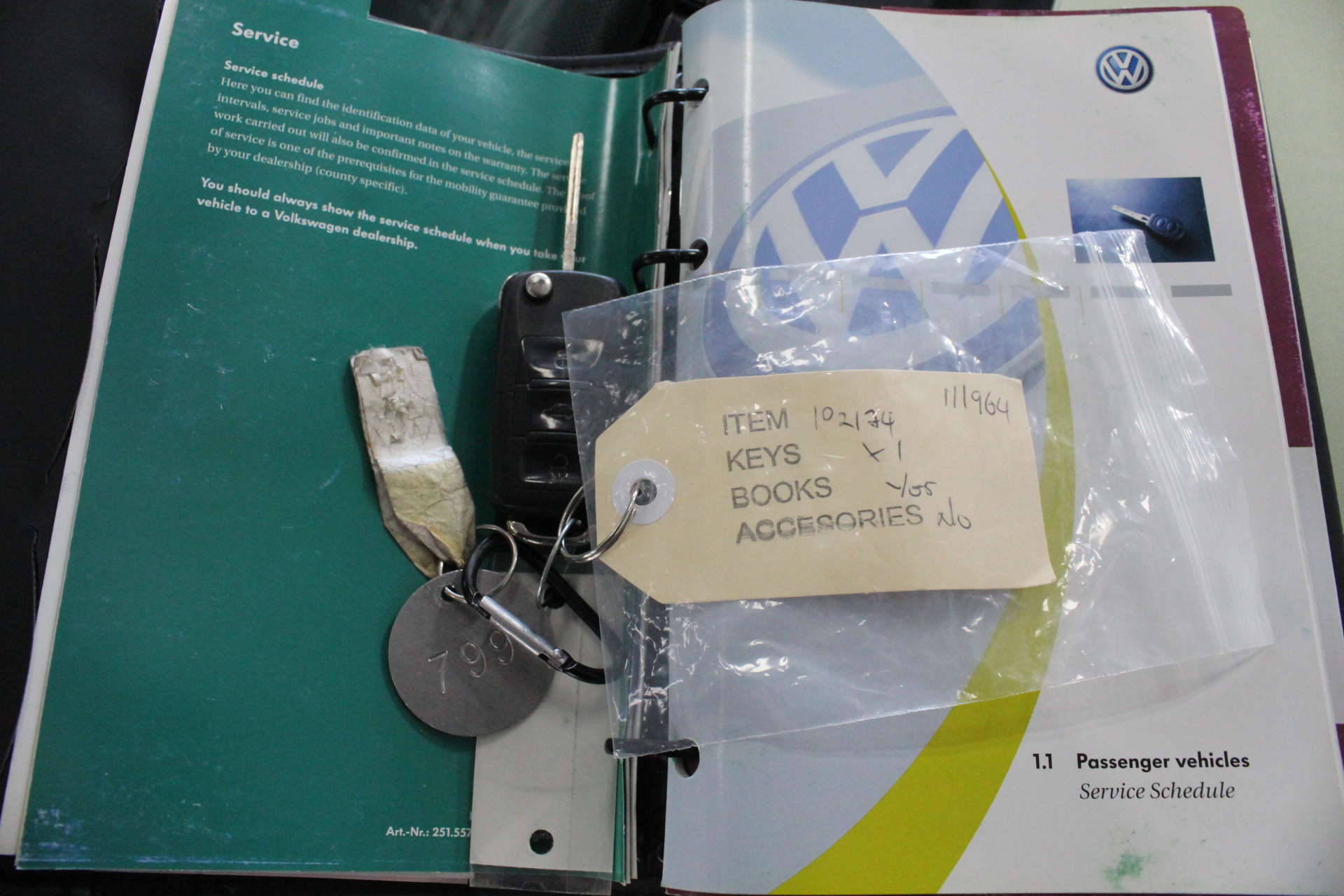 PHILIPS 4400 Series Fully Automatic Espresso Machine, Black (EP4441/20). NB