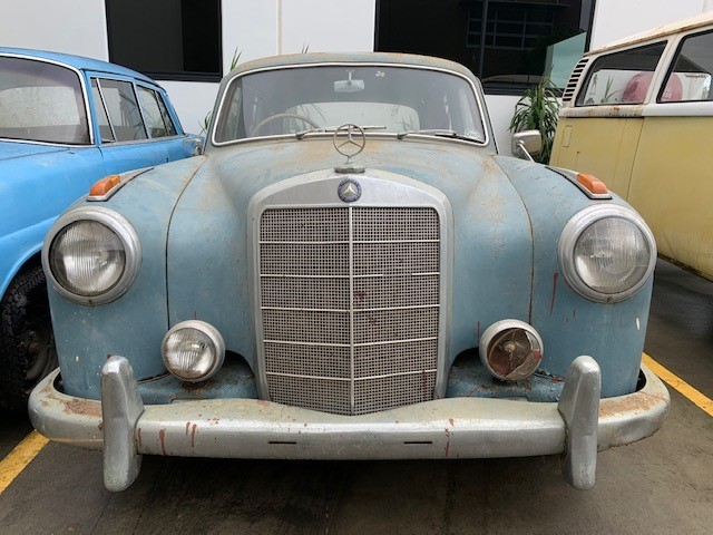Certified Provence Stoneware Bowls 10 Piece Set. NB: Damaged packaging & 1