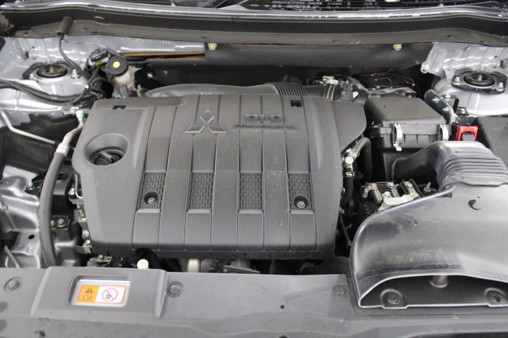 4 x TUTTI KIDS Rainbox Box (25 x 4g). NB: Best before 05/2026.