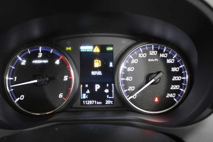 TOMMY BAHAMA Inflatable Water Hammock 2.44M. NB: Minor use, not in original