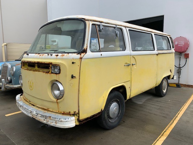 BARBIE Dream Pool Playset. NB: Damaged packaging, some pcs may be missing.