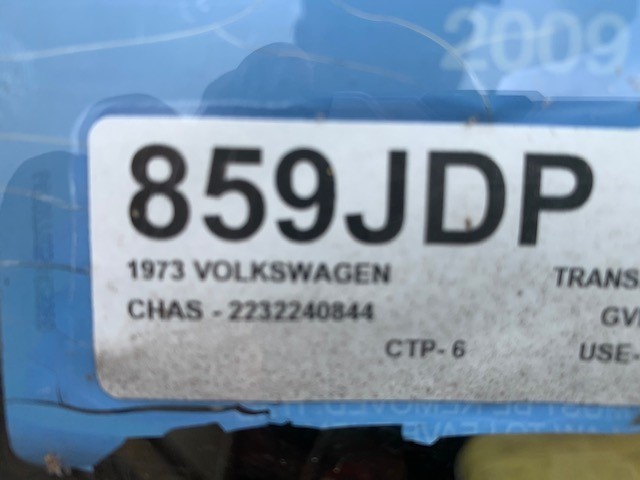 CASUAL LIVING Lap Desk with Removable Knit Cover. NB: Not in original packa