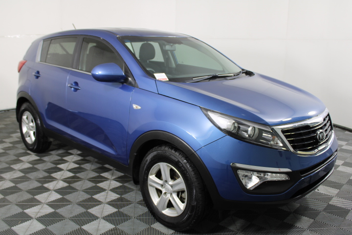 0.07 carat round 2 white diamond, 1 gram silver bar x 2, 0.04 white diamond