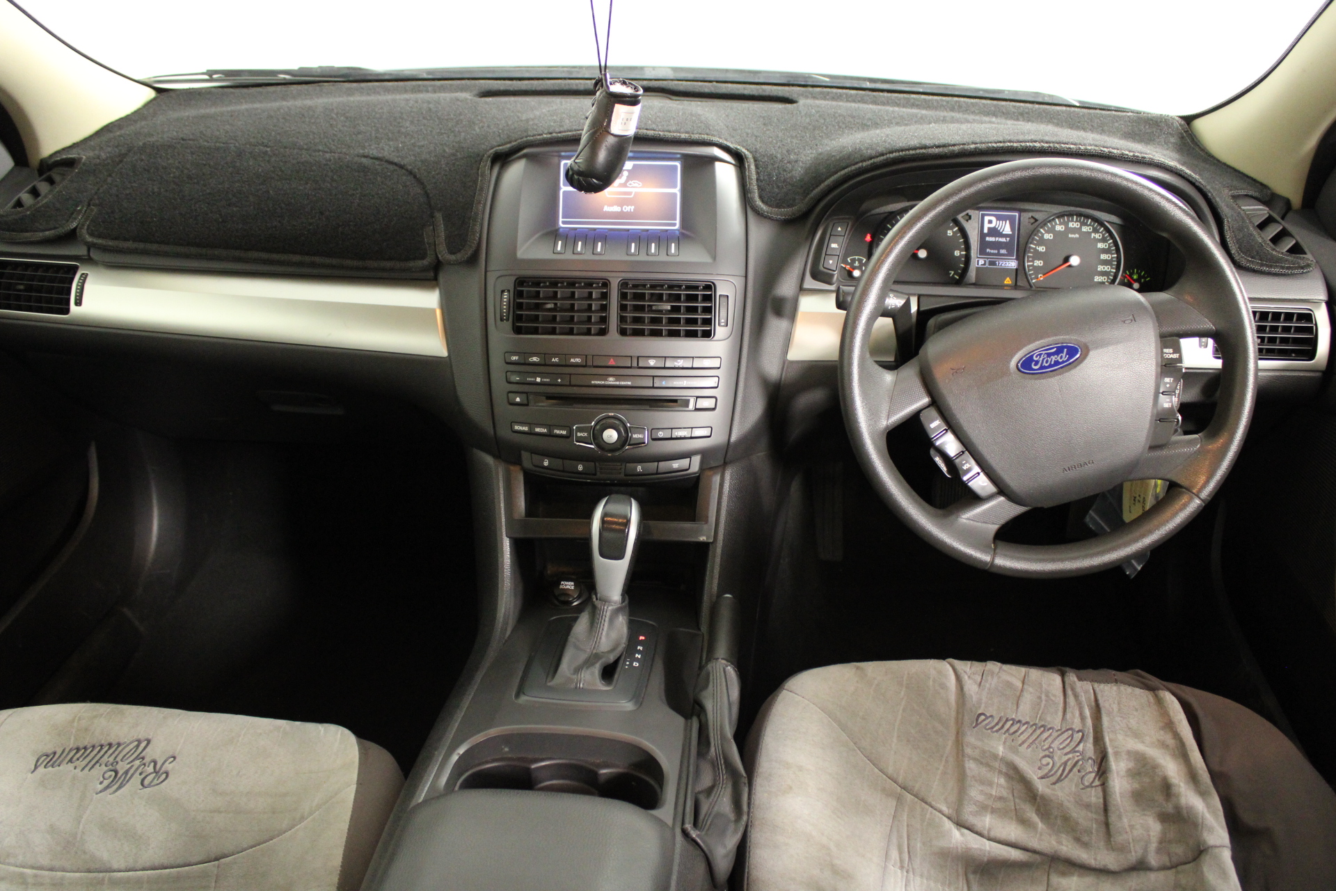 Bradman 5 Dollar Bi Metal Coin on Card of Issue 1996 Issued by RAM