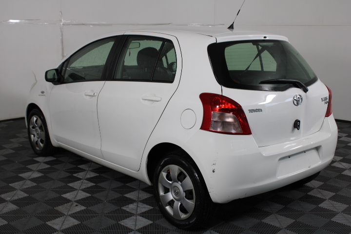 NEW!! LIMITED 2024 BLUEY DOLLARBUCK & BINGO $1 DOLLAR UNC Coin 2 CARD SET