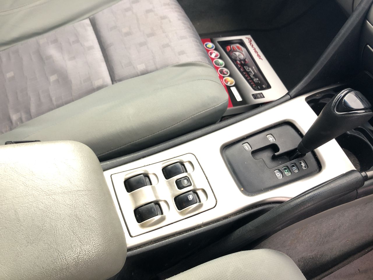 7-8mm Grade AB Black Mix Shape Pearl with 18k Real Gold Plated Bracelet