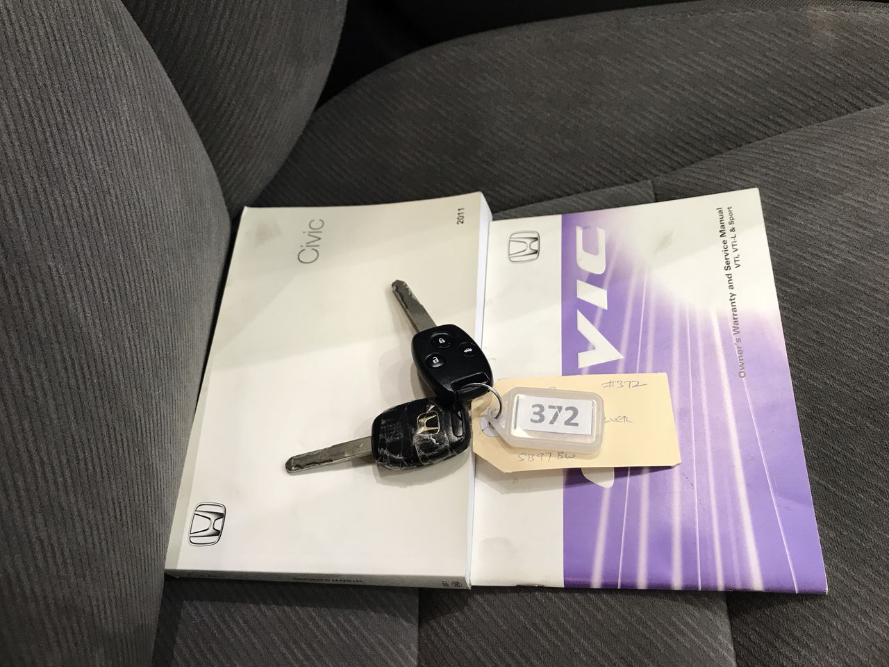 Wolf Blass Yellow Label Shiraz (6x 750mL). SA