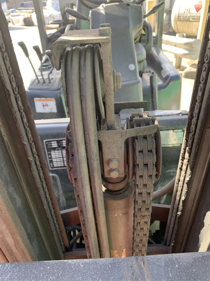 5-6mm White Pearls with Pink Rhinestone Rose Gold Plated Necklace