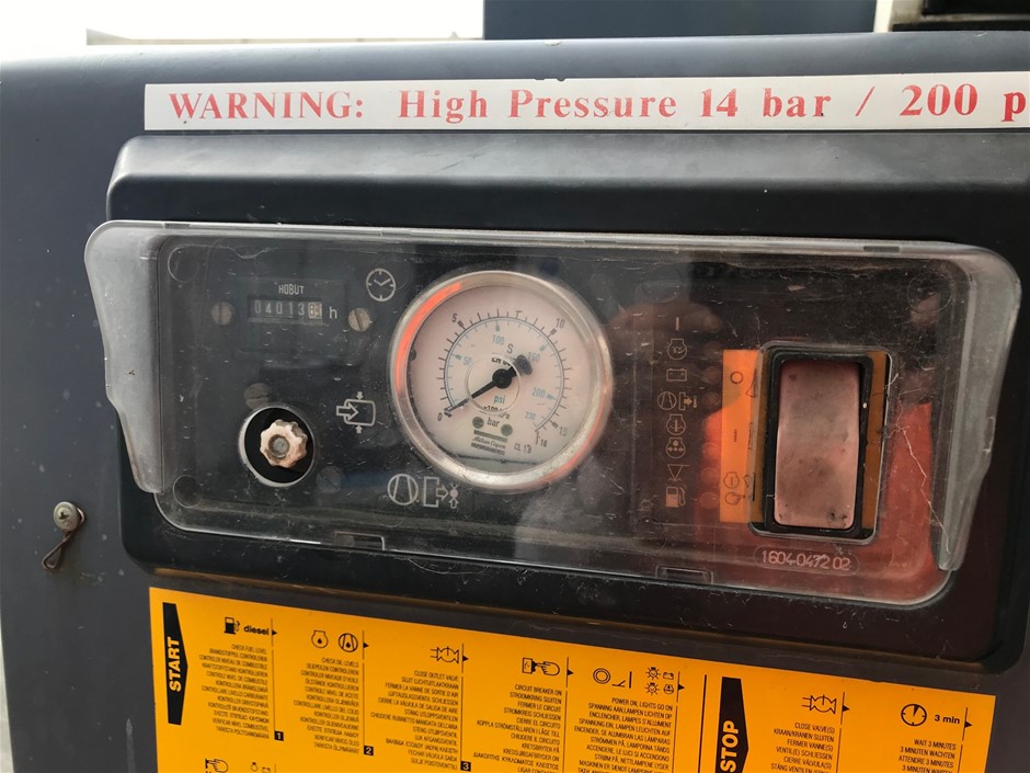 Lindeman's Gentleman's Collection Cabernet Sauvignon (6x 750mL).