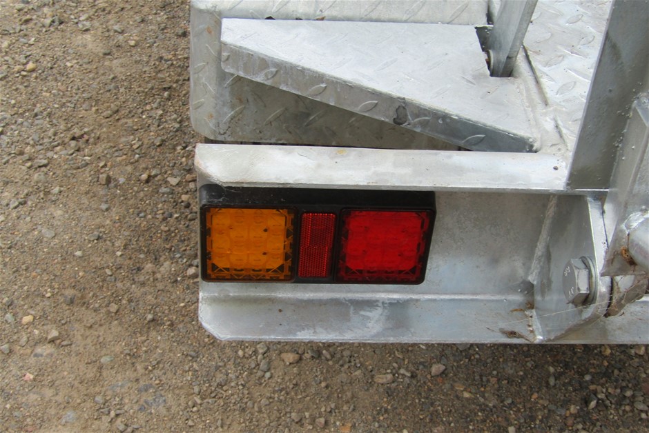 Wolf Blass Yellow Label Sauvignon Blanc  (6x 750mL).Current Vintage Release