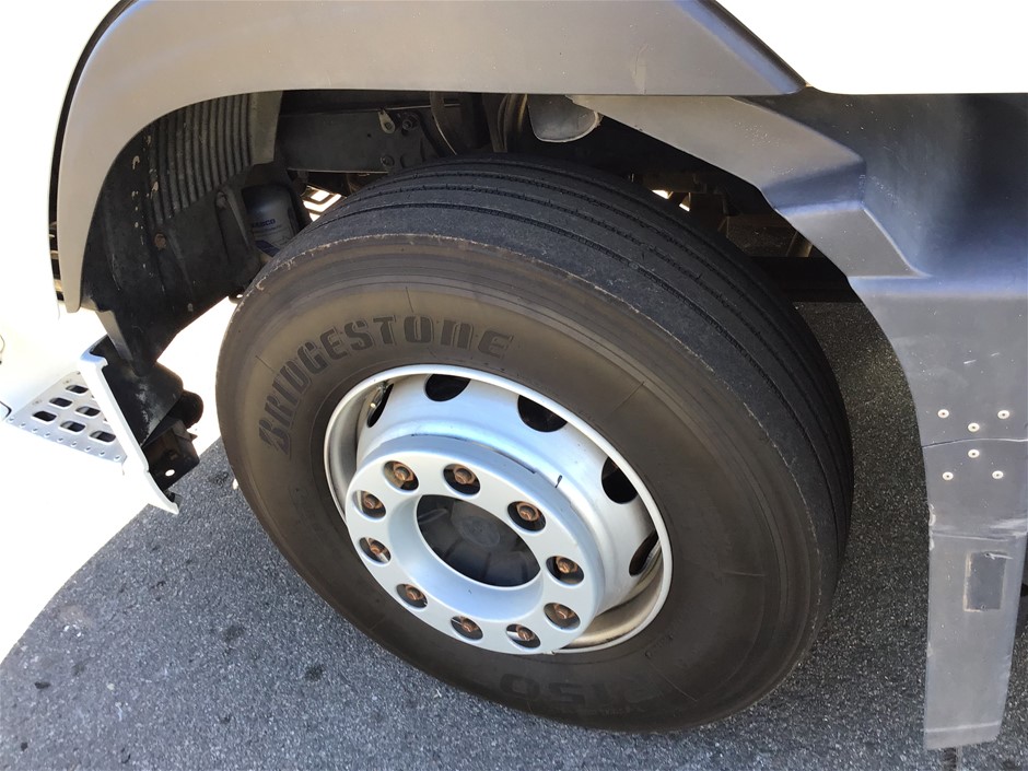 Romantic "Love Story" Book Pendant Necklace Set (Book Opens)