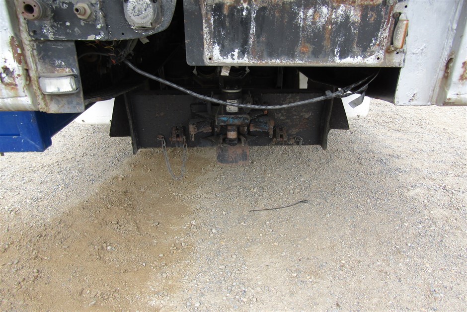 Designer Simulated Diamond Cluster Ring in Silver - US Size 7