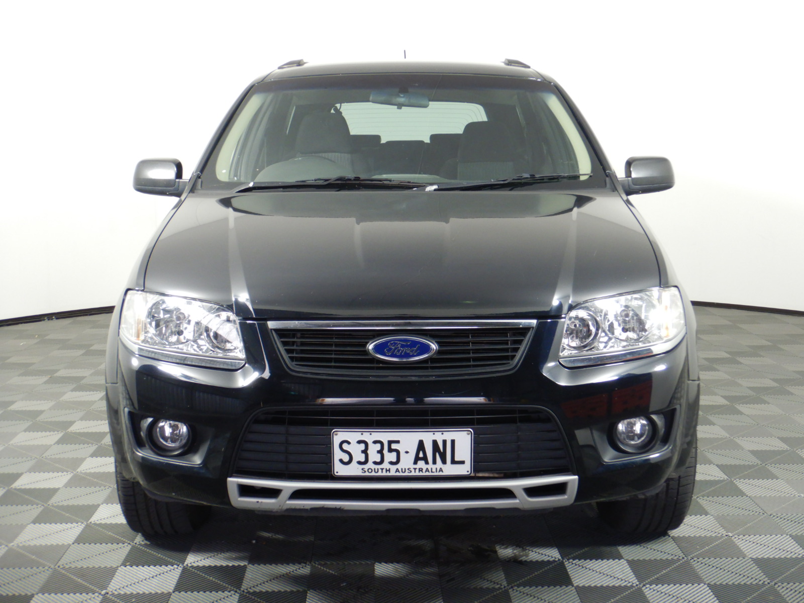 Roberts Estate Chardonnay 2024 (12x 750mL) SEA