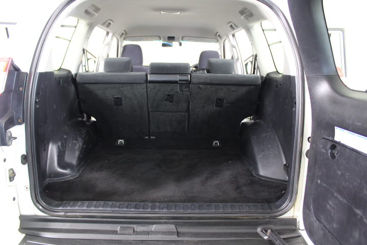 The Hero Preservative Free Pinot Noir (6x 750mL)